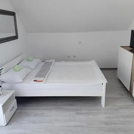 Apartman Sunce 1 *